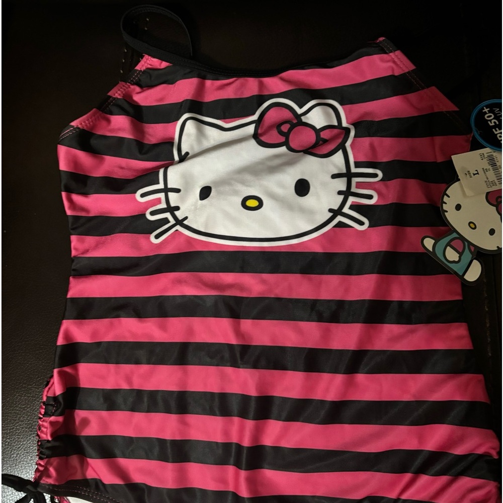 NWT - Hello Kitty One-piece swimsuit 🏊‍♀️- Girls Sz L